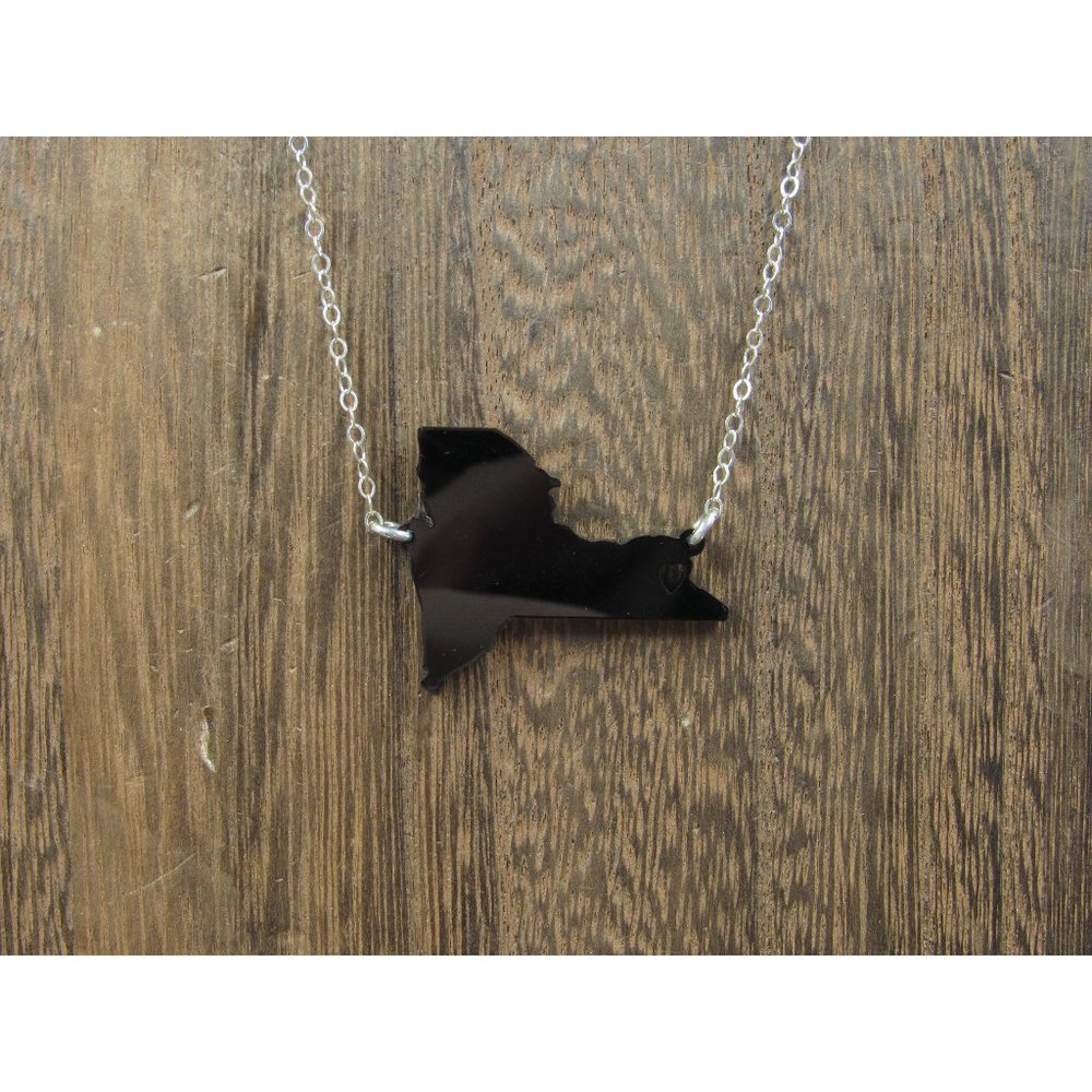 18" Sterling Silver Black USA State Pendant Necklace Vintage Minimalist Everyday